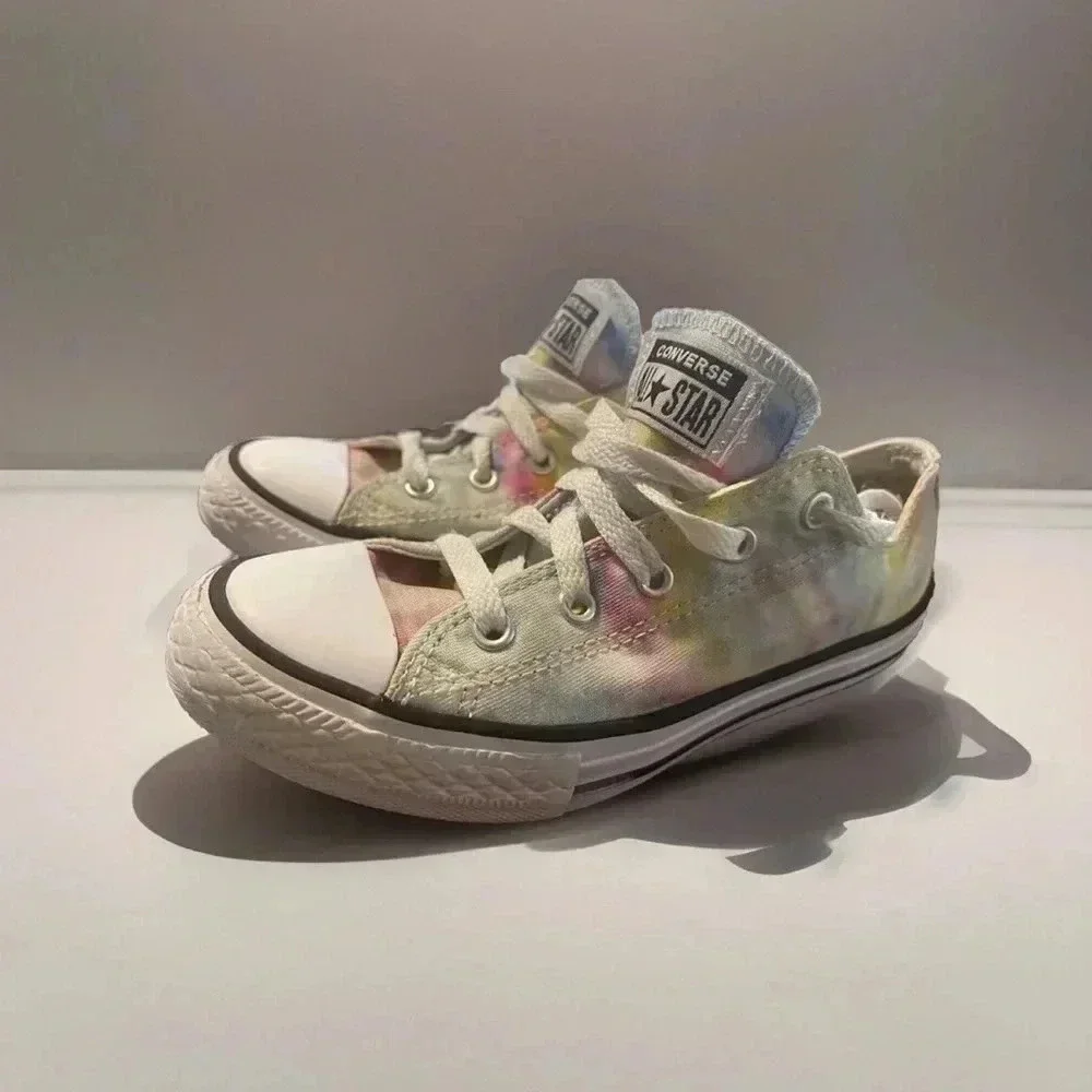 Girls, Tie-dye Converse Shoes, size‎ 2